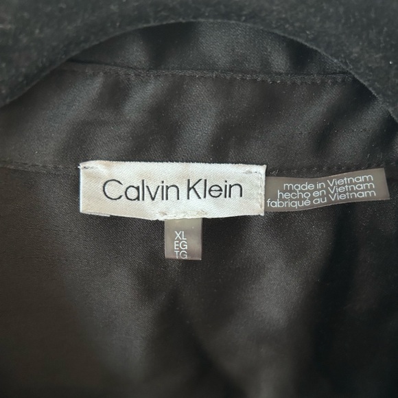 Calvin Klein button-front long sleeve wrinkle-free blouse with satin detail - Picture 6 of 7